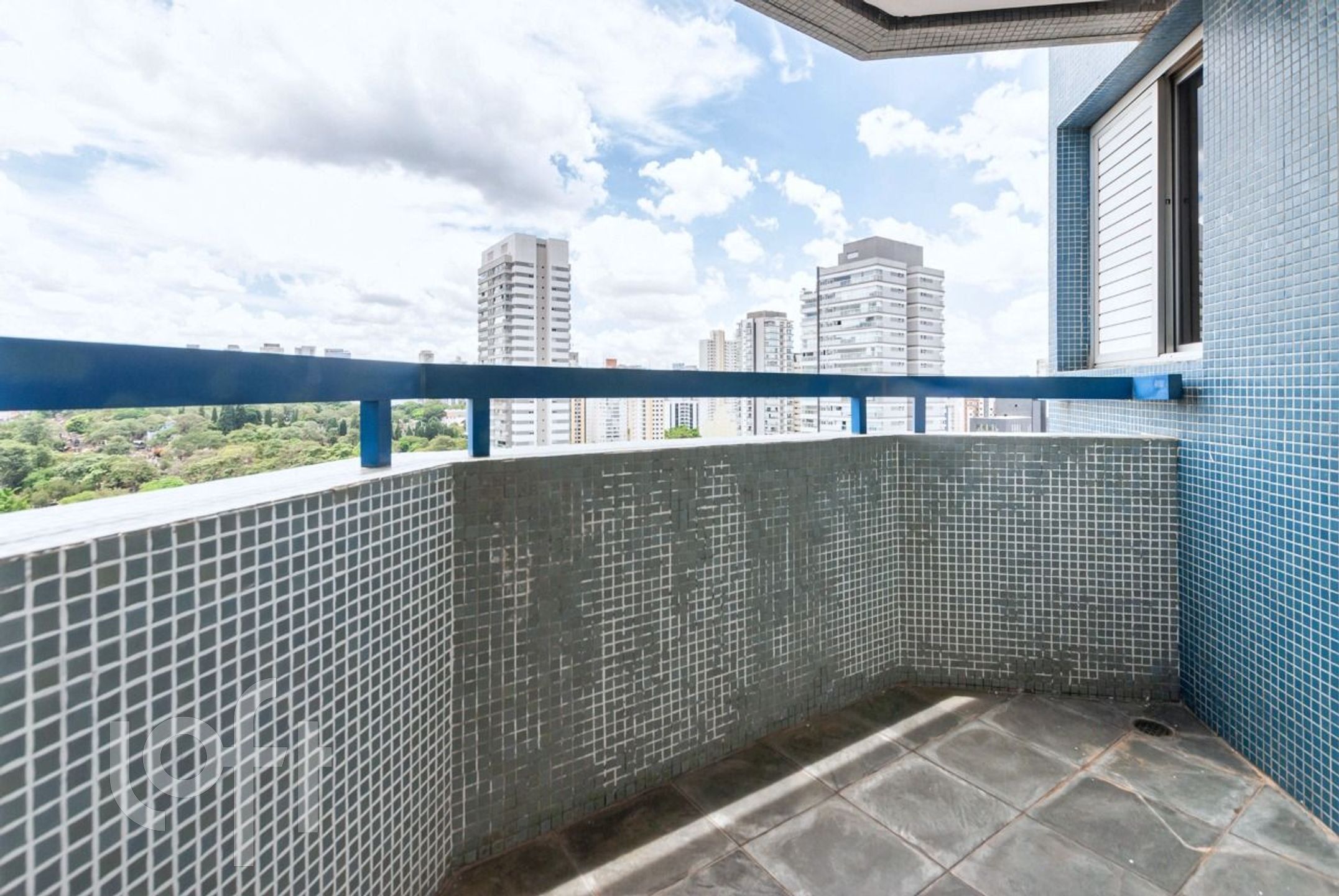 Apartamento à venda com 2 quartos, 81m² - Foto 6