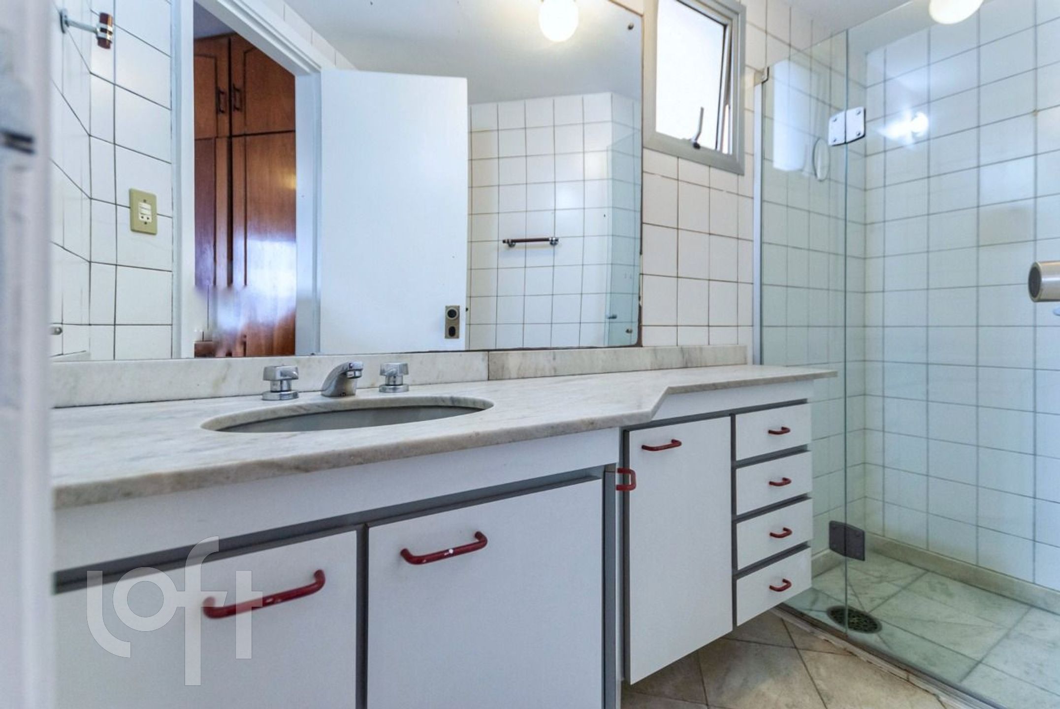 Apartamento à venda com 2 quartos, 81m² - Foto 23