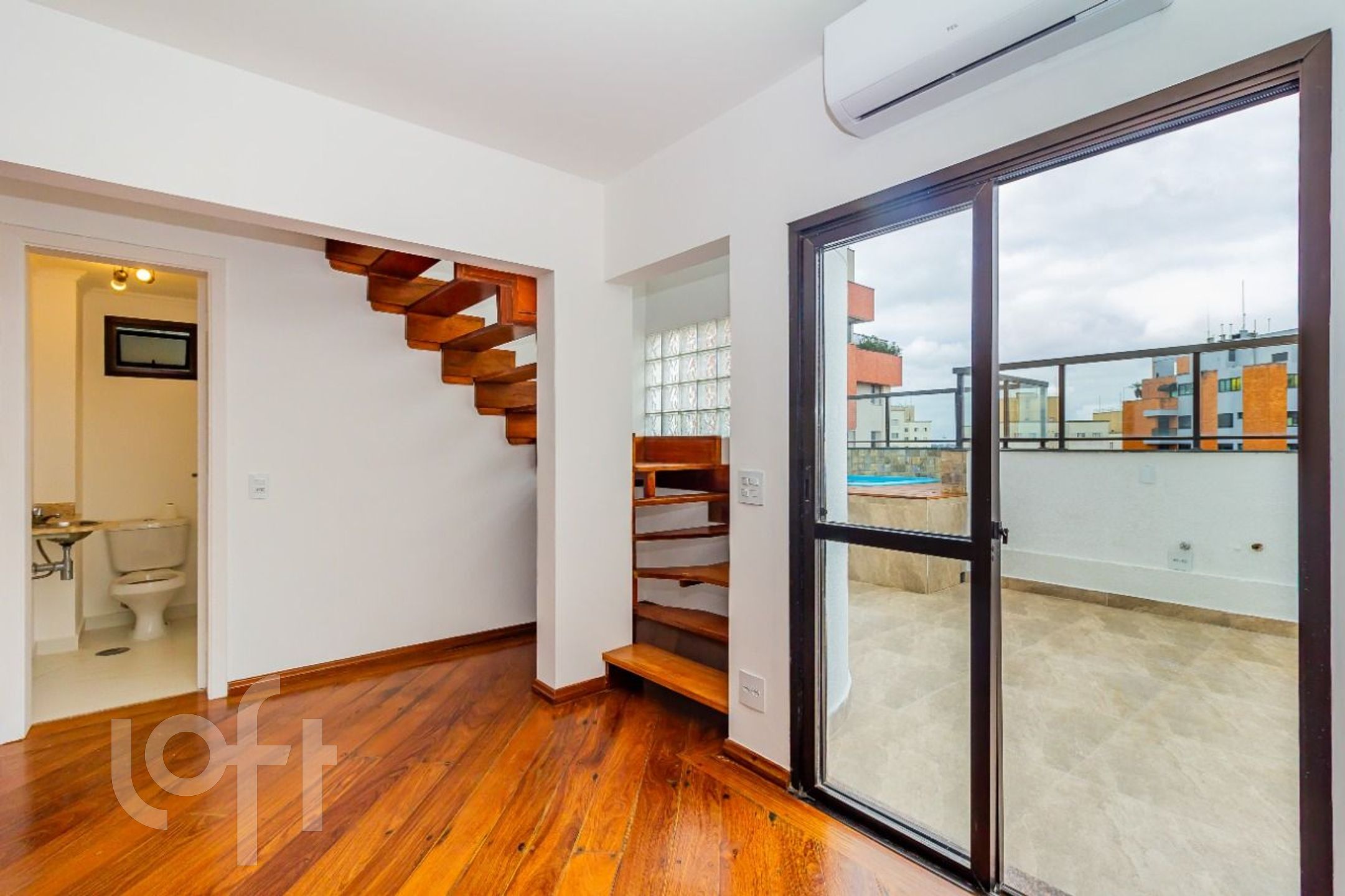 Apartamento à venda com 4 quartos, 176m² - Foto 9