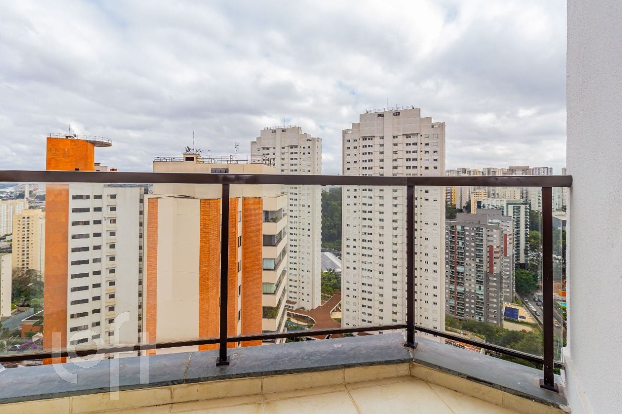 Apartamento à venda com 4 quartos, 176m² - Foto 33