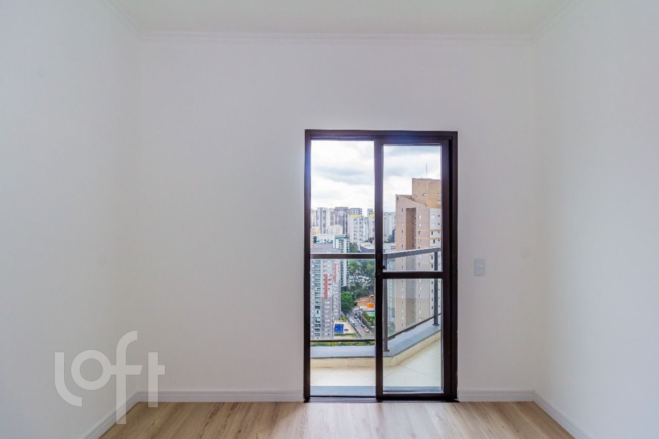 Apartamento à venda com 4 quartos, 176m² - Foto 18