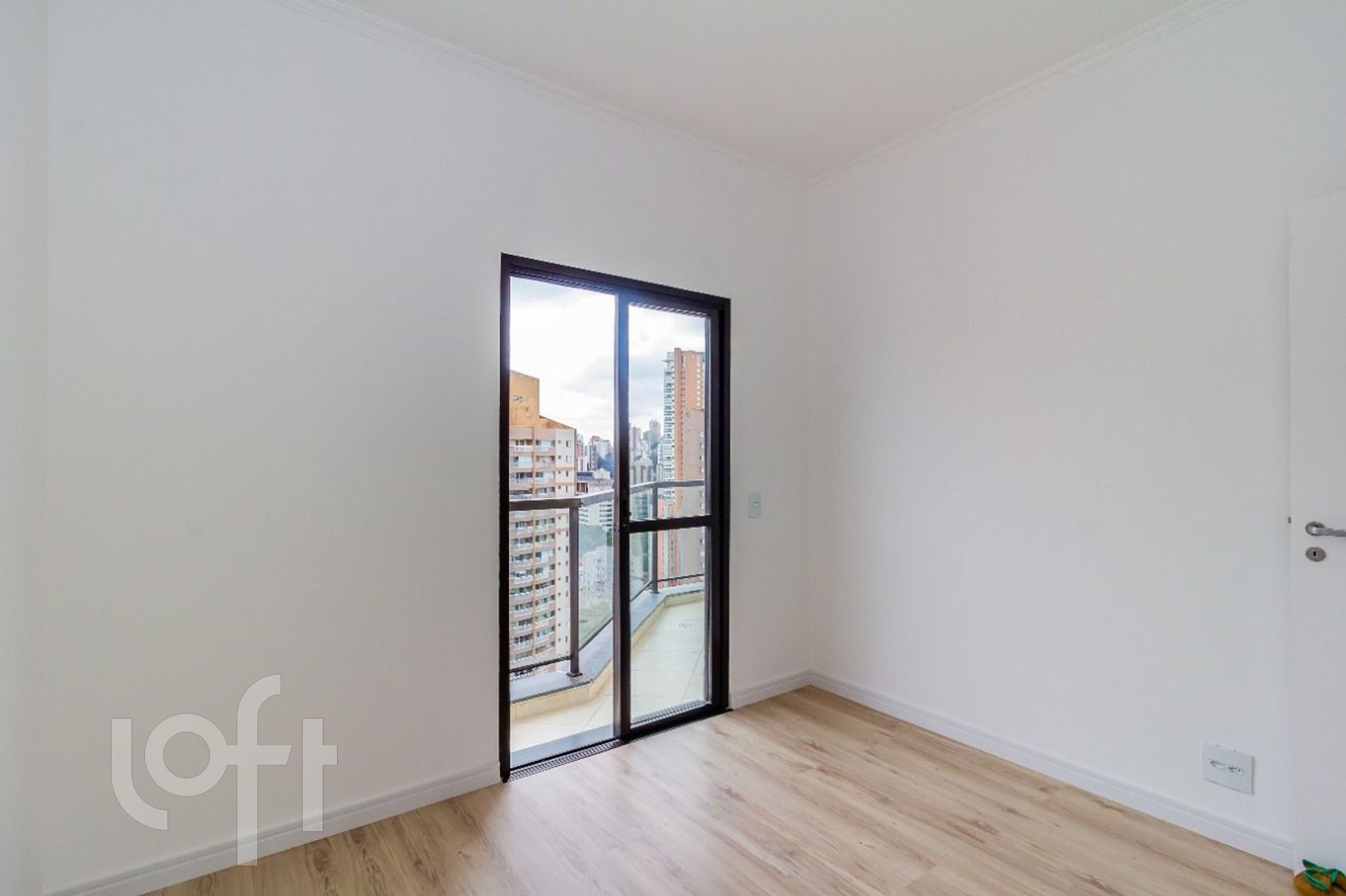 Apartamento à venda com 4 quartos, 176m² - Foto 24