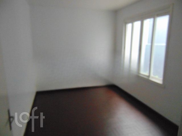 Casa com 200m², 3 dormitórios, 1 suíte, 2 vagas, Jardim Botânico em Porto Alegre