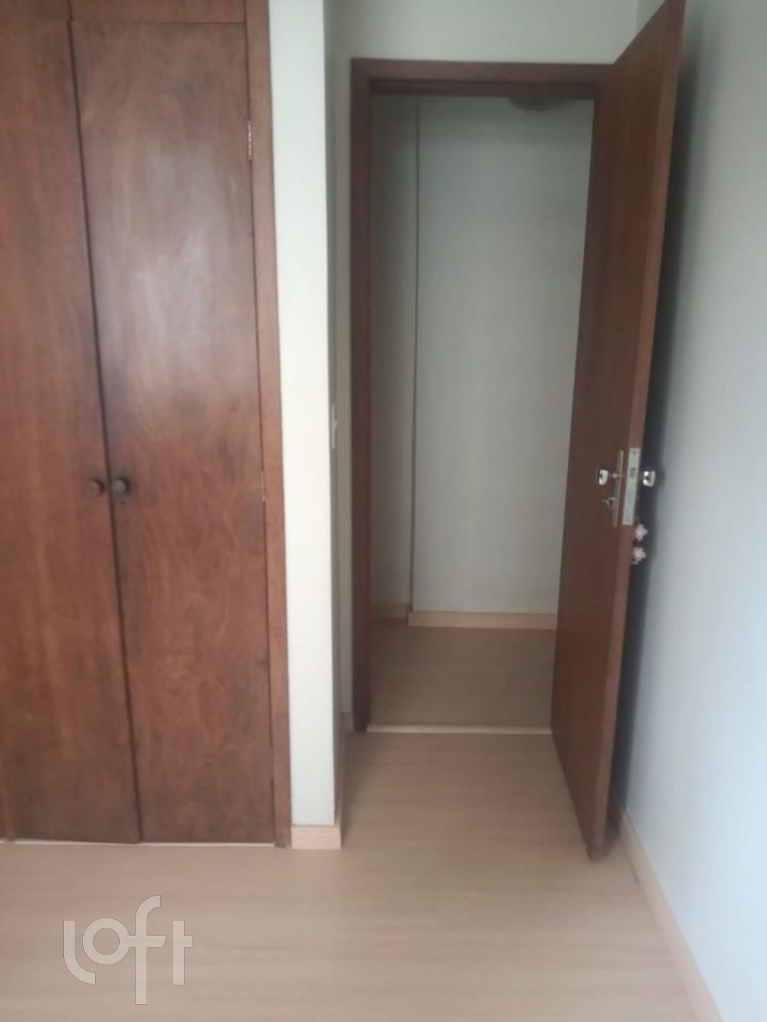 Apartamento à venda com 2 quartos, 82m² - Foto 4