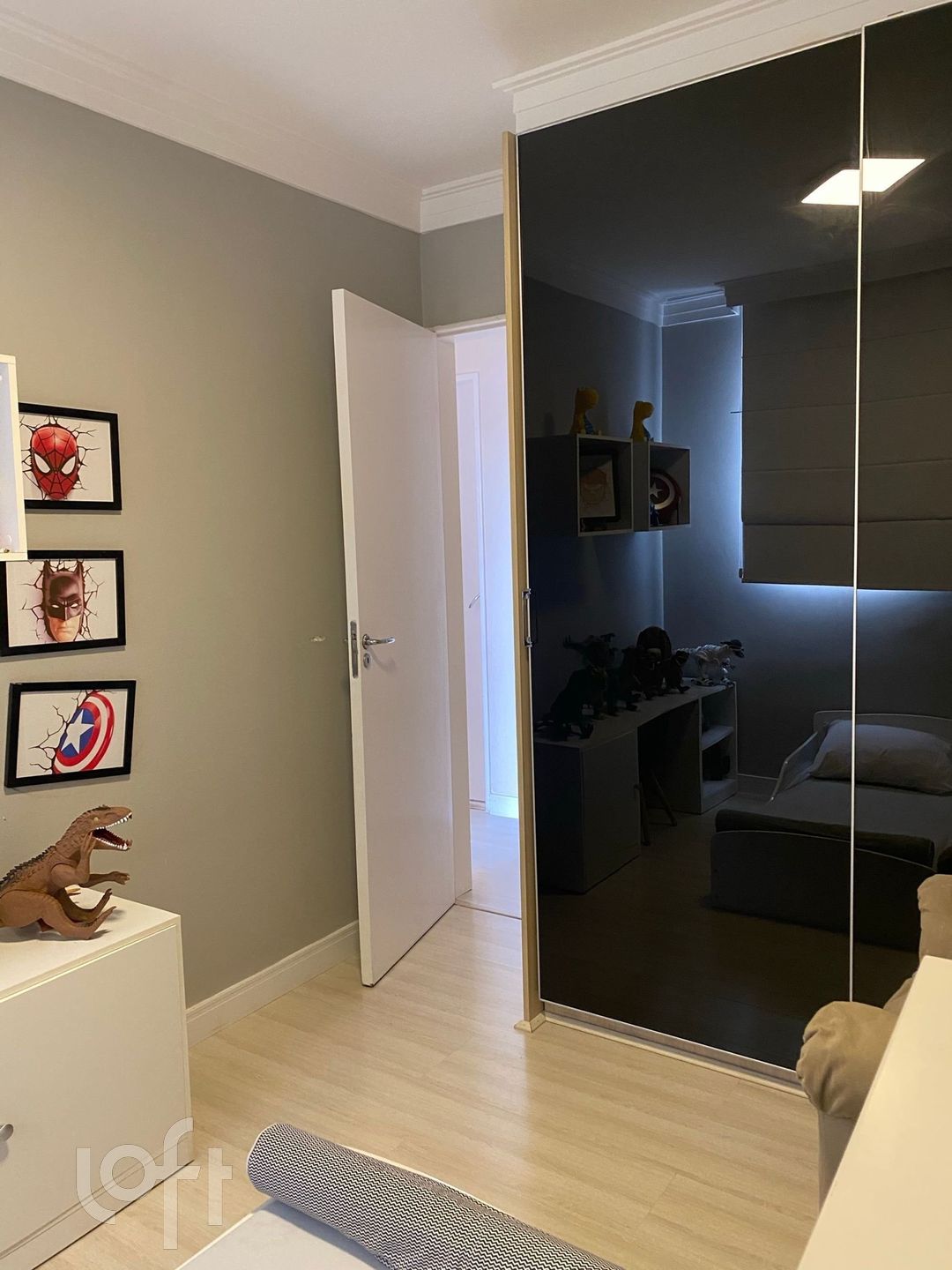 Apartamento à venda com 3 quartos, 115m² - Foto 4