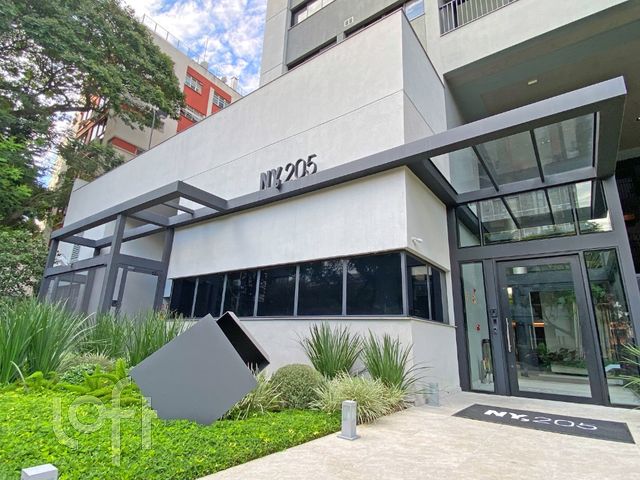 Apartamento com 43m², 1 dormitório, 1 vaga, Auxiliadora em Porto Alegre