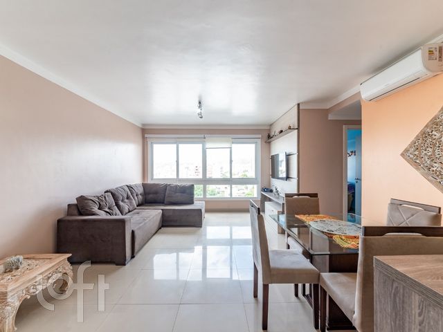 Apartamento com 86m², 3 dormitórios, 1 suíte, 2 vagas, Santana em Porto Alegre