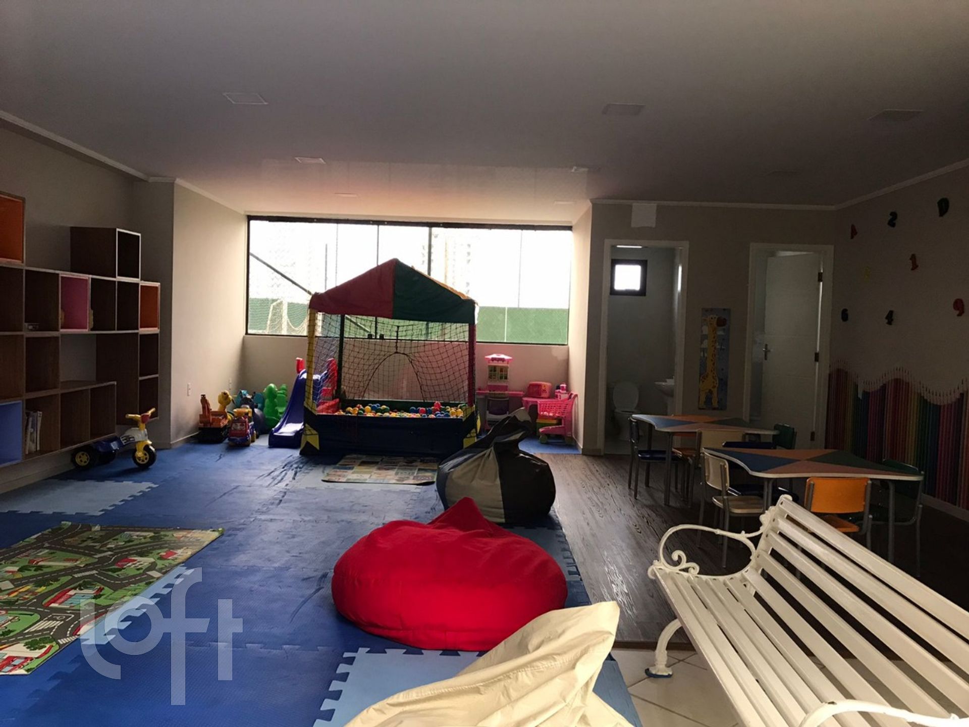 Apartamento à venda com 3 quartos, 132m² - Foto 27