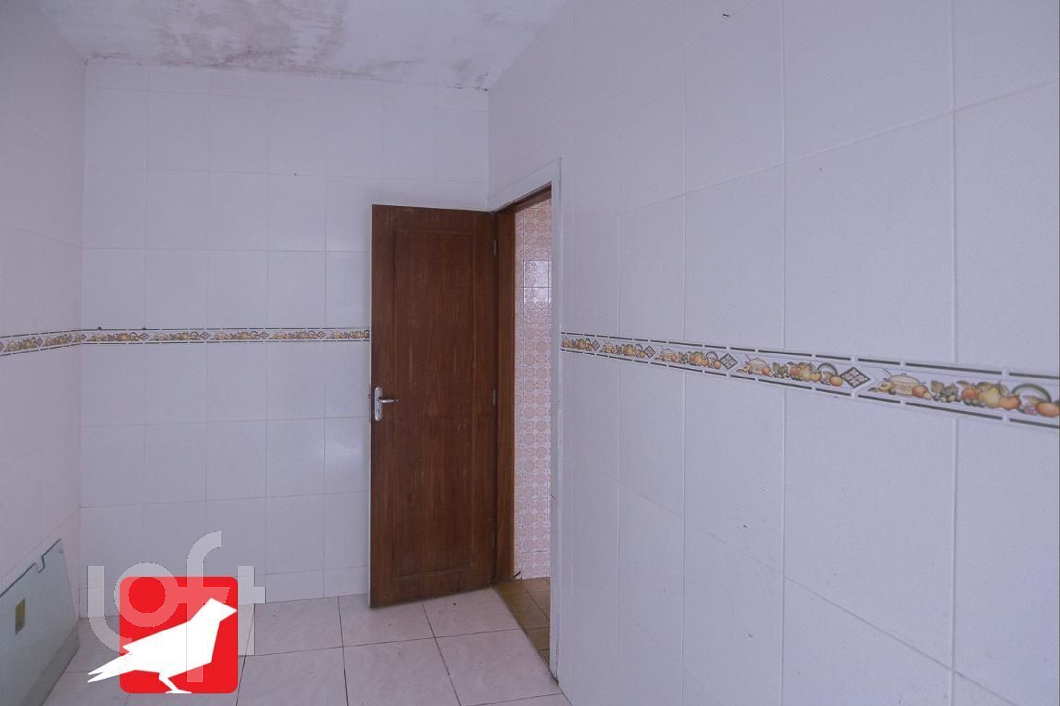 Casa à venda com 2 quartos, 200m² - Foto 9