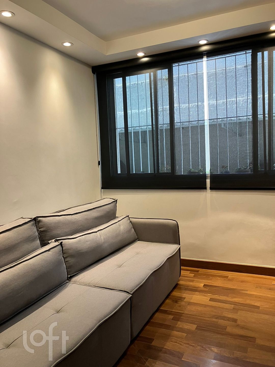 Apartamento à venda com 2 quartos, 76m² - Foto 2