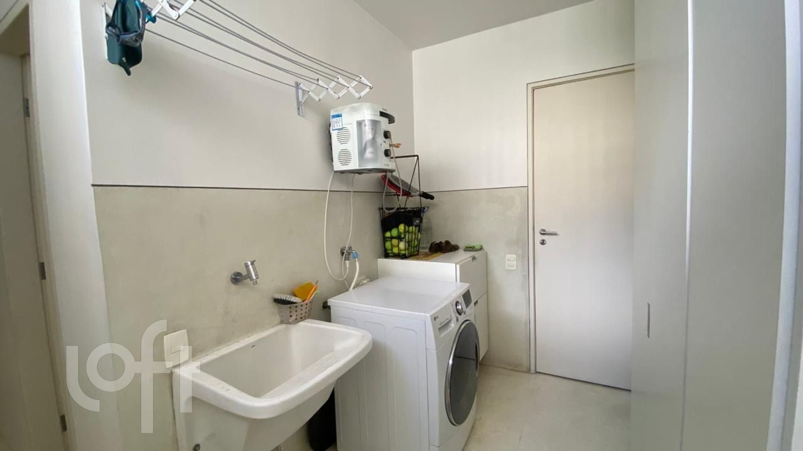 Apartamento à venda com 3 quartos, 172m² - Foto 32