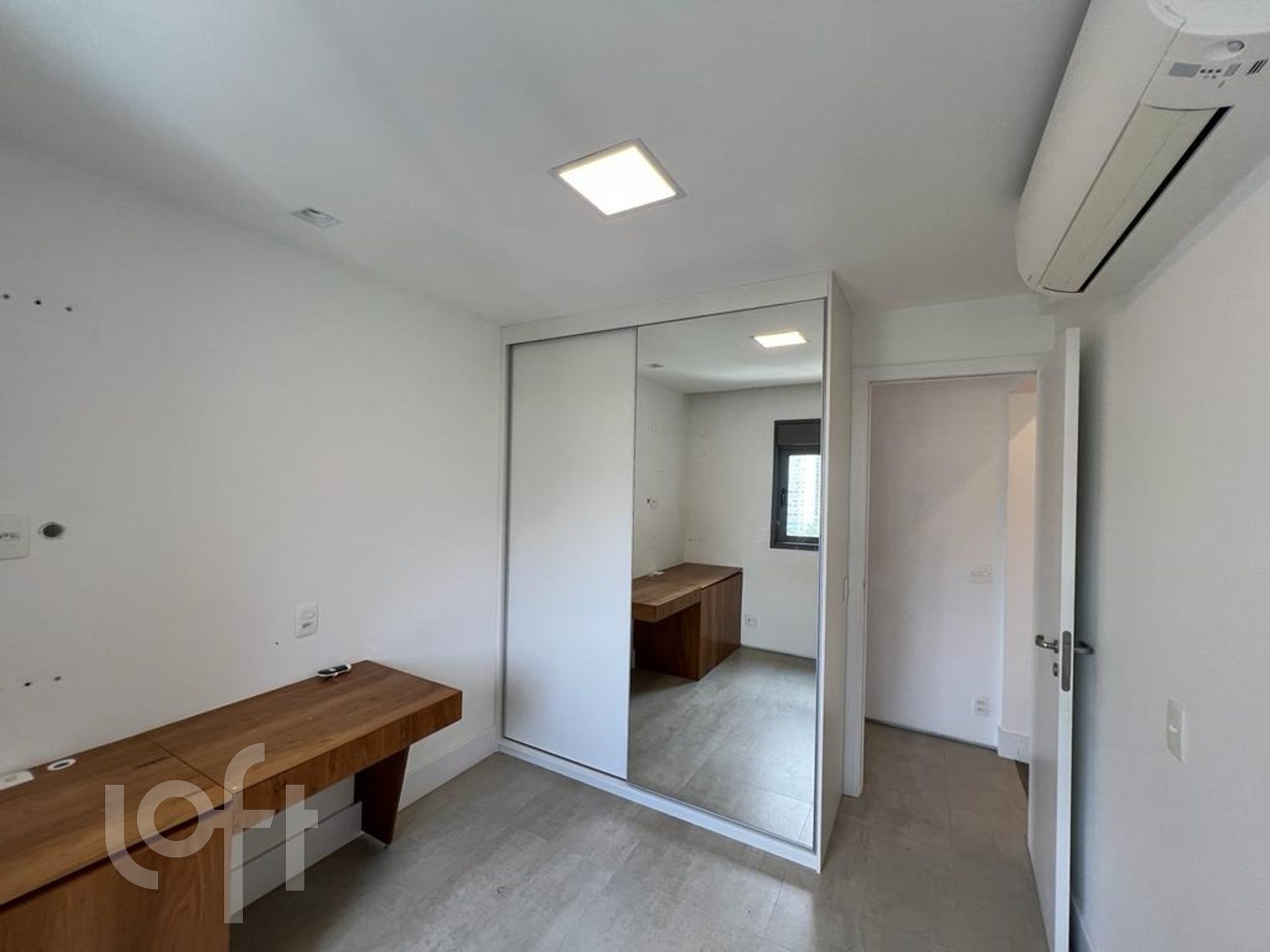 Apartamento à venda com 4 quartos, 193m² - Foto 38