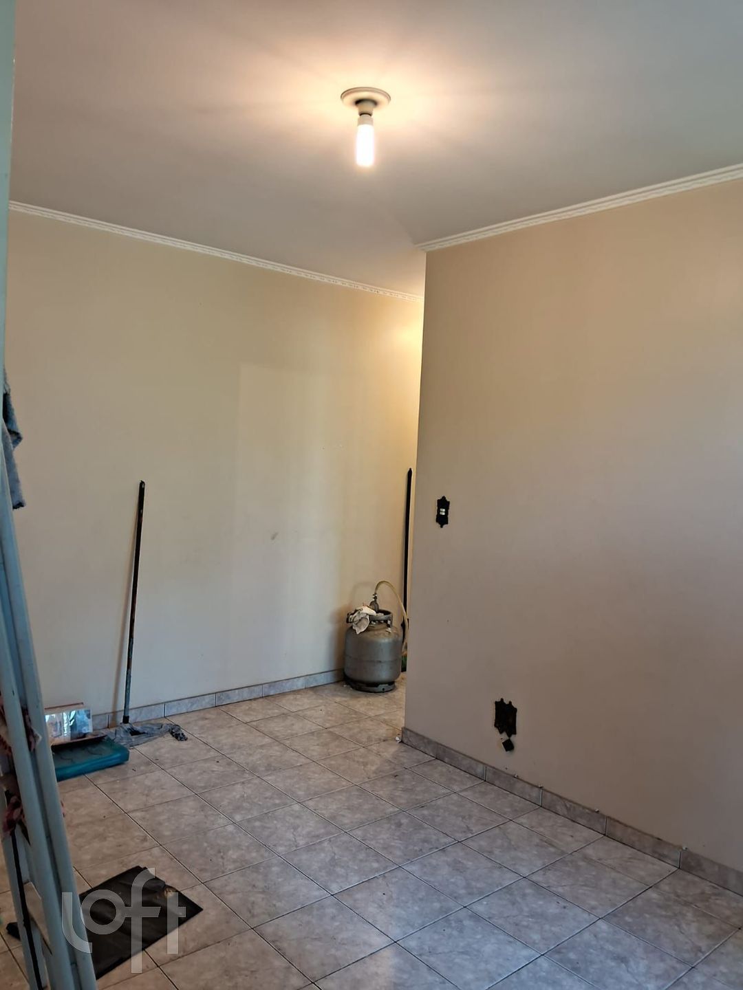 Apartamento à venda com 2 quartos, 62m² - Foto 2