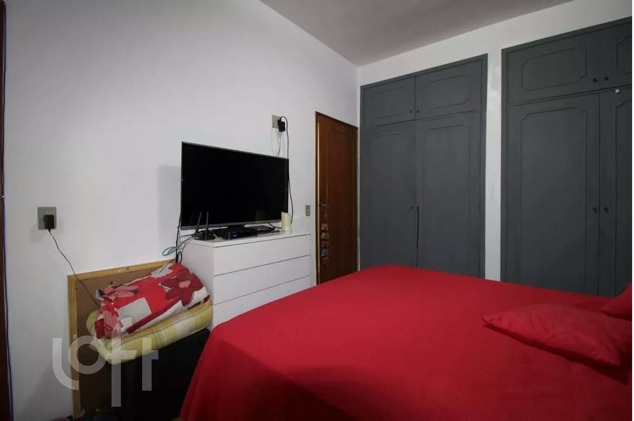 Casa à venda com 4 quartos, 210m² - Foto 11
