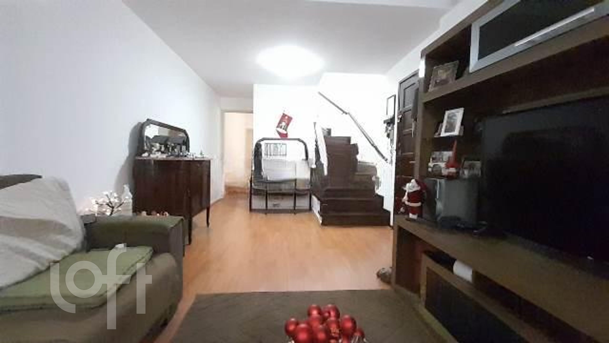 Casa à venda com 3 quartos, 150m² - Foto 2