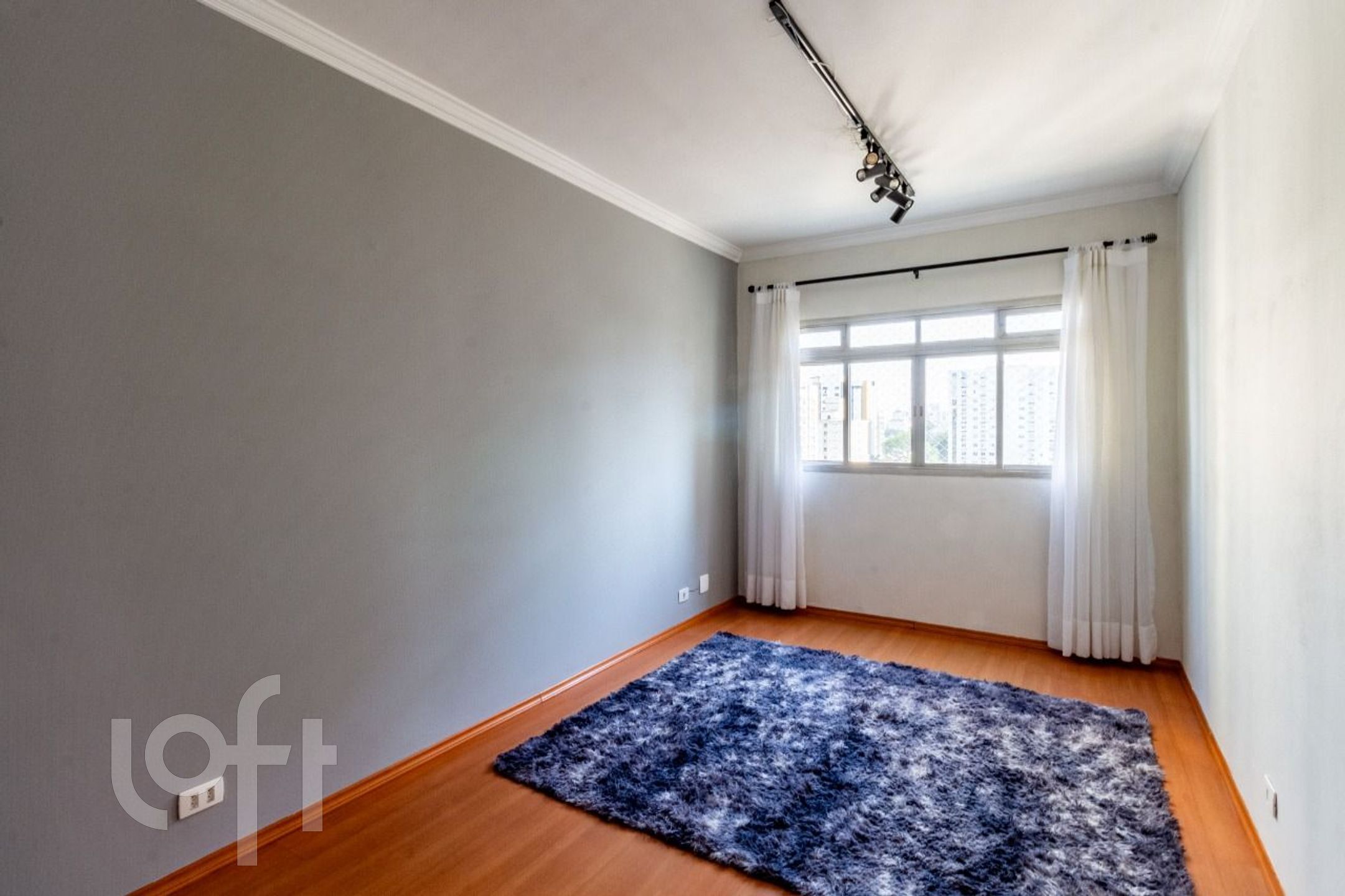 Apartamento à venda com 1 quarto, 58m² - Foto 1