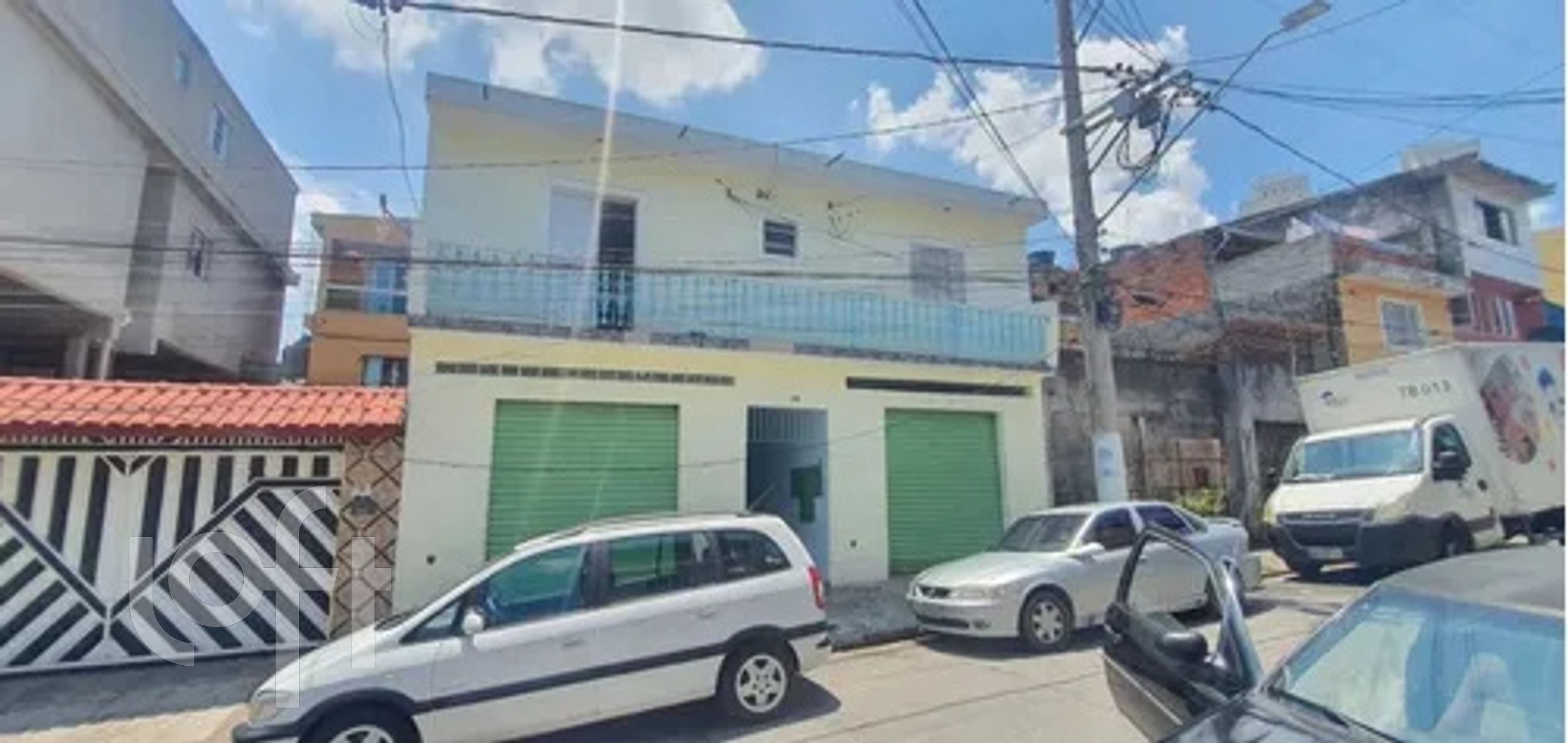 Casa à venda com 5 quartos, 300m² - Foto 3