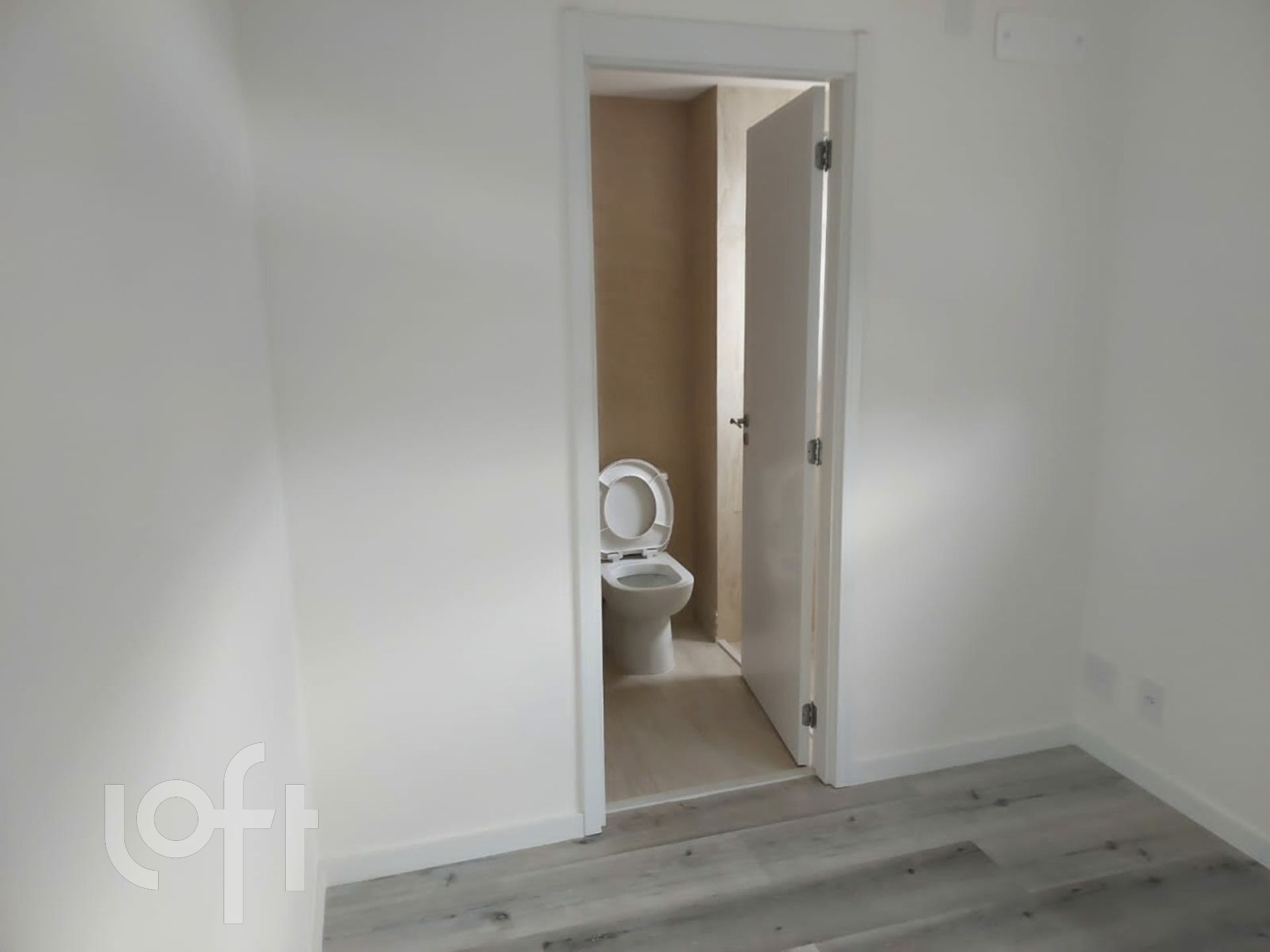 Apartamento à venda com 3 quartos, 147m² - Foto 9