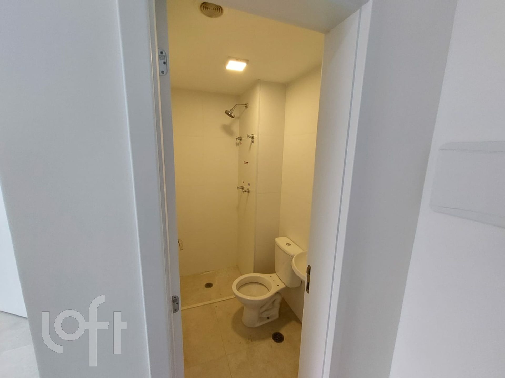 Apartamento à venda com 3 quartos, 147m² - Foto 21