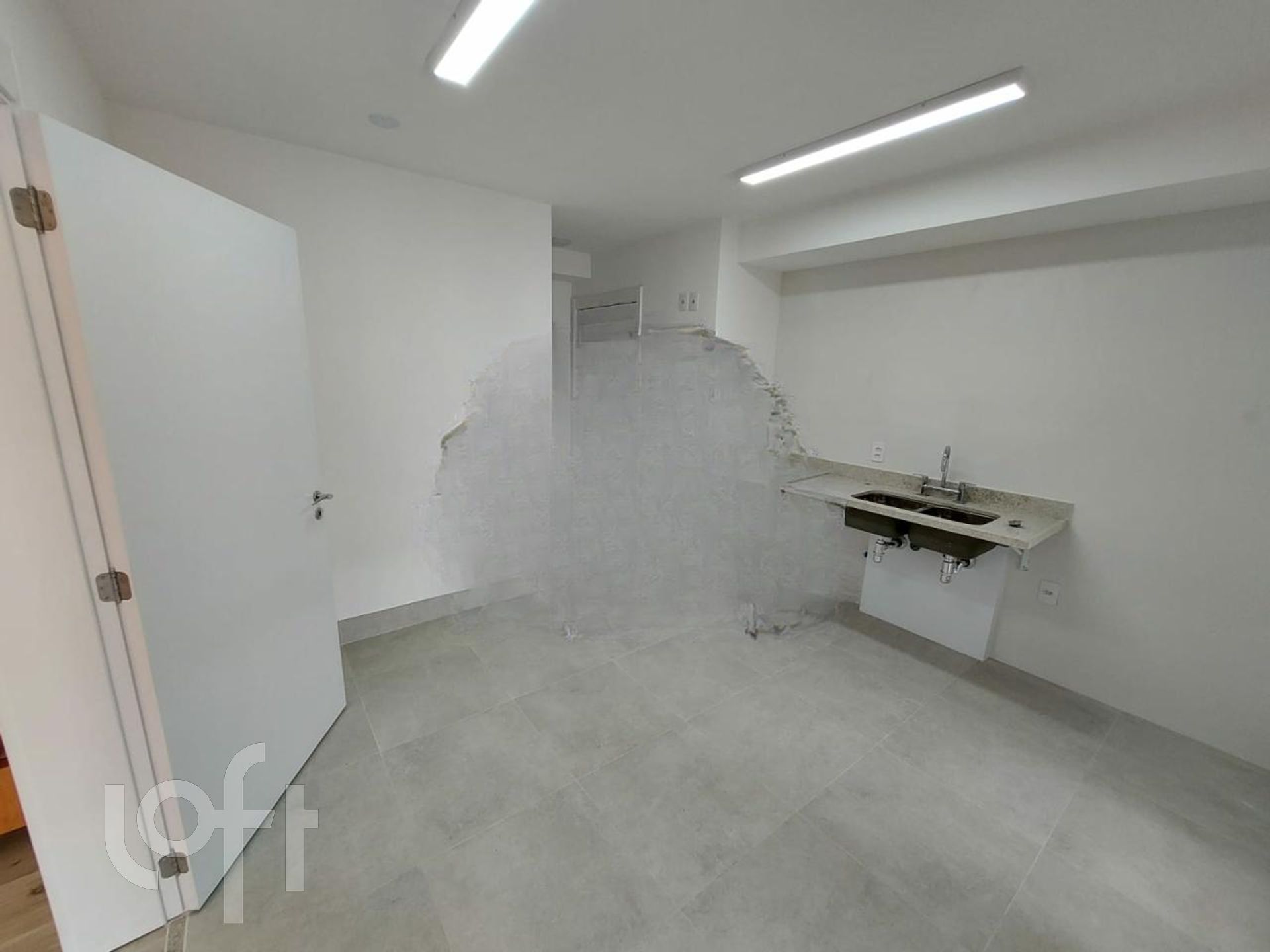 Apartamento à venda com 3 quartos, 147m² - Foto 19