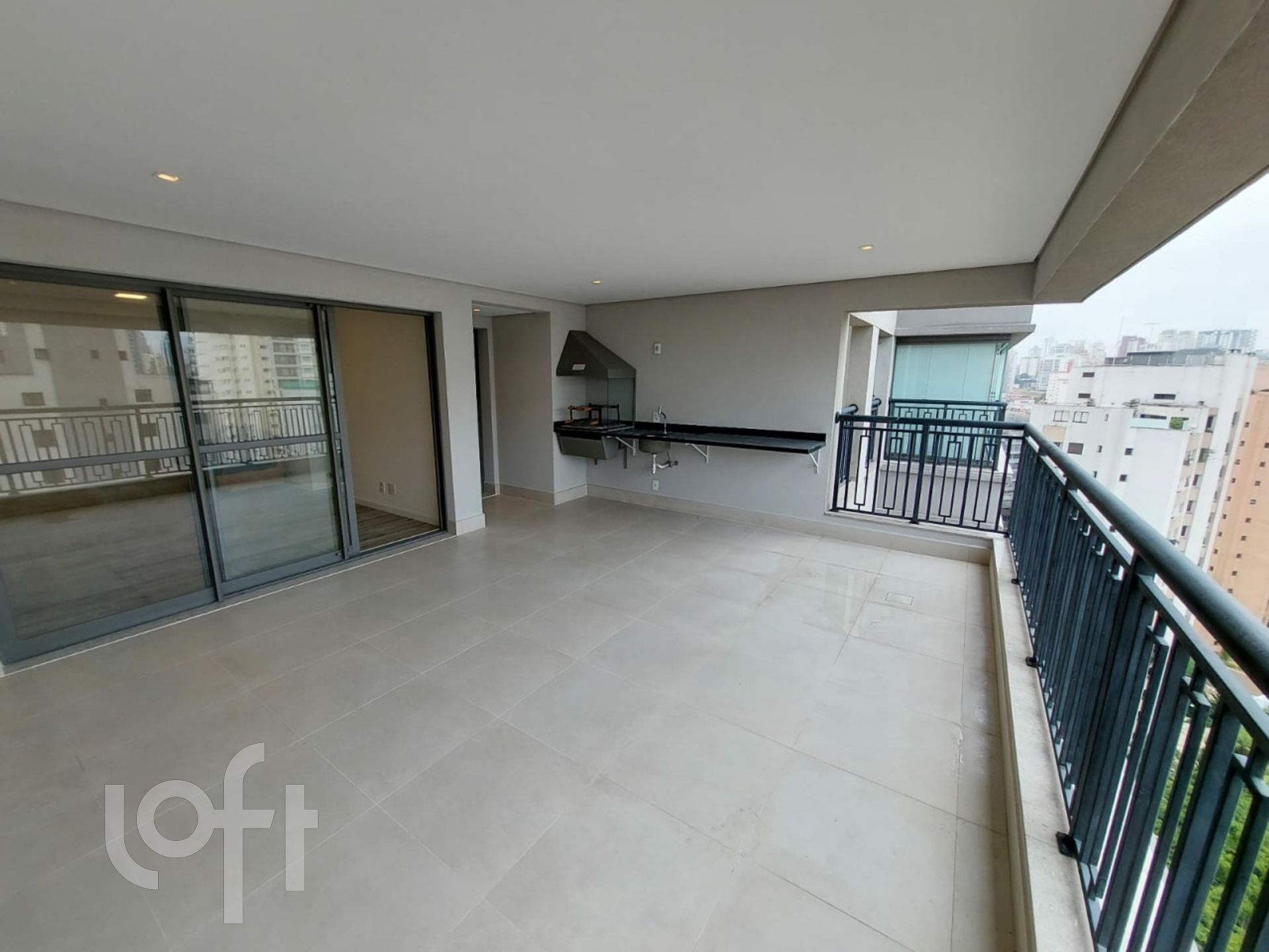 Apartamento à venda com 3 quartos, 147m² - Foto 22