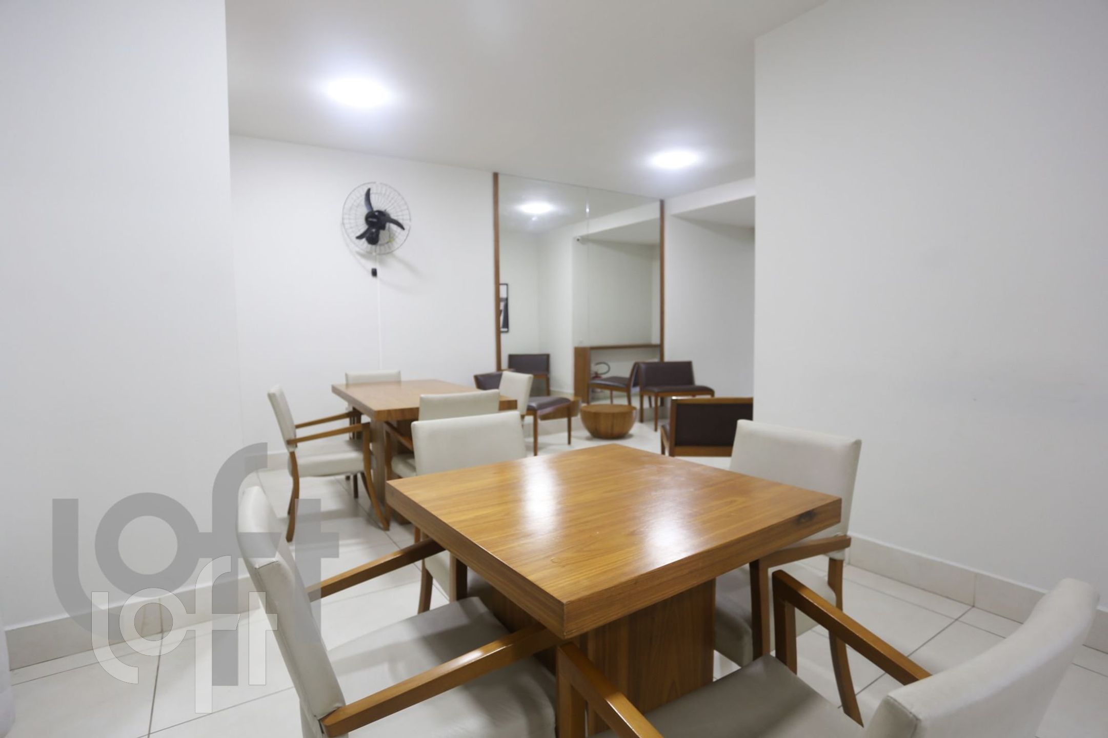 Apartamento à venda com 3 quartos, 68m² - Foto 33