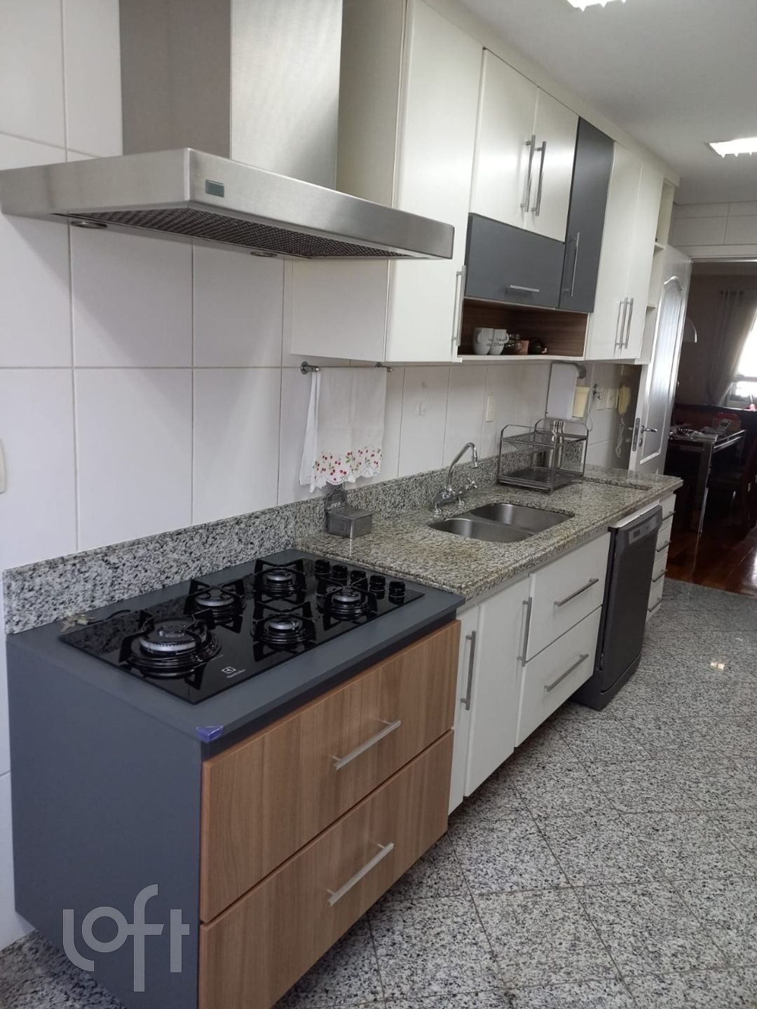 Apartamento à venda com 3 quartos, 135m² - Foto 6