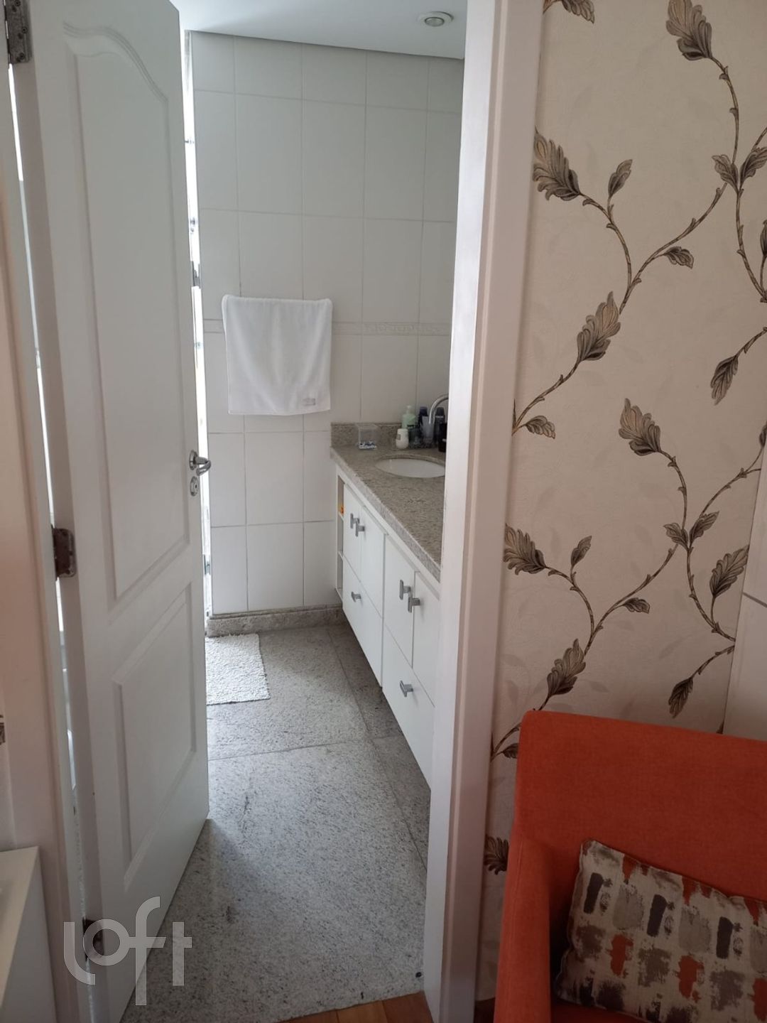 Apartamento à venda com 3 quartos, 135m² - Foto 19