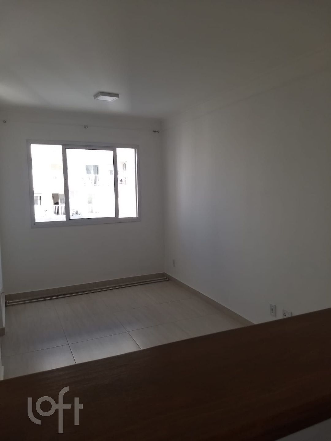 Apartamento à venda com 2 quartos, 42m² - Foto 3