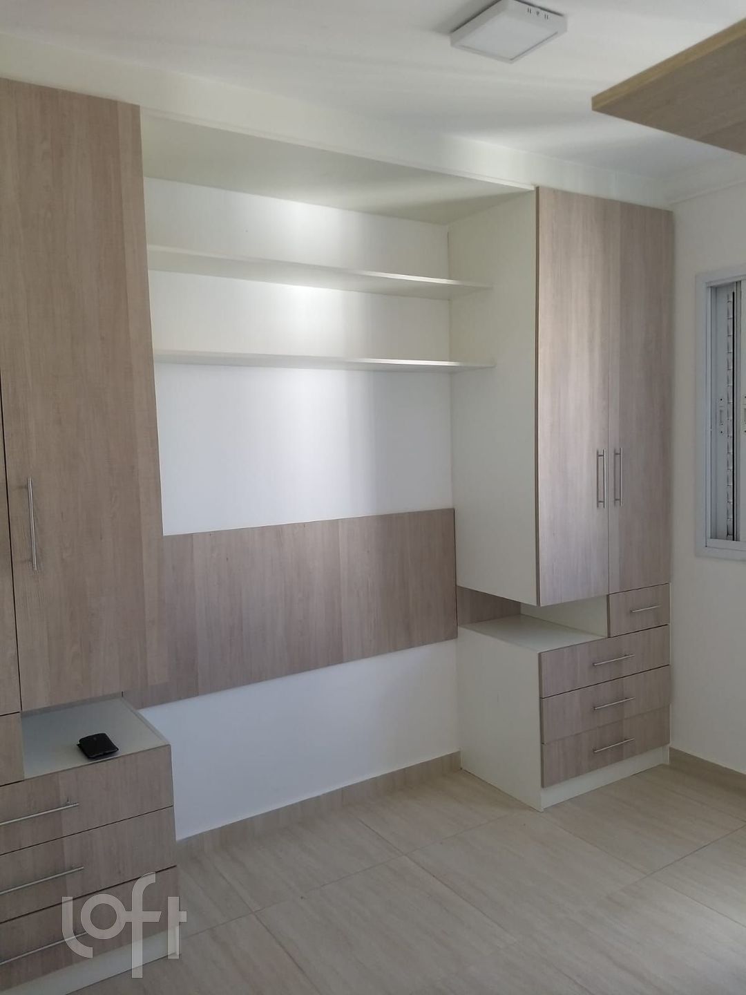 Apartamento à venda com 2 quartos, 42m² - Foto 4