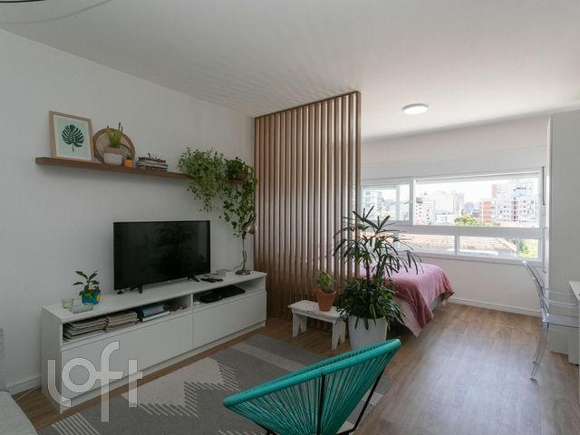 Apartamento com 33m², 1 dormitório, 1 vaga, Santana em Porto Alegre