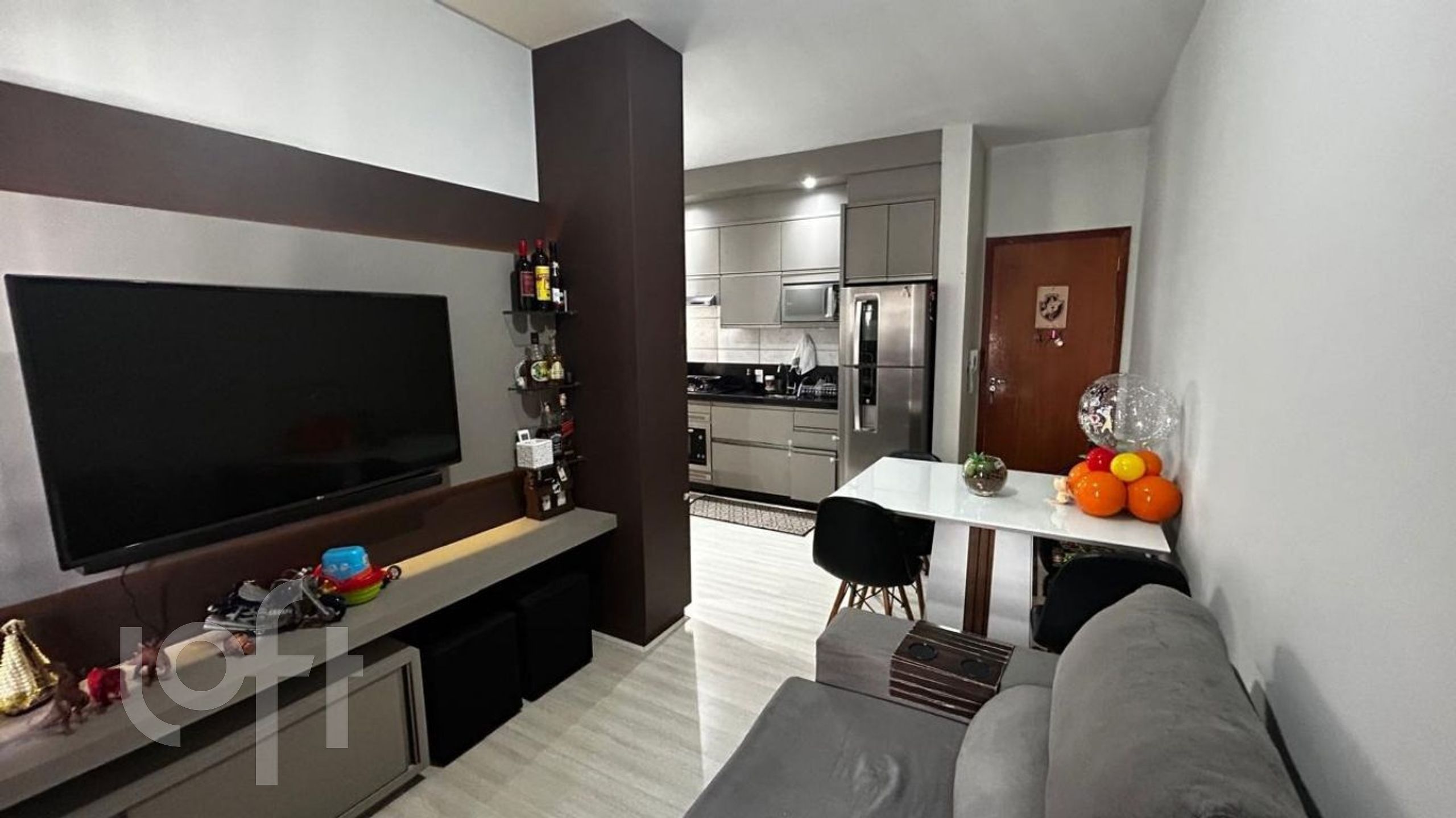 Apartamento à venda em Aririu da Formiga com 52 m², 2 quartos, 1 vaga