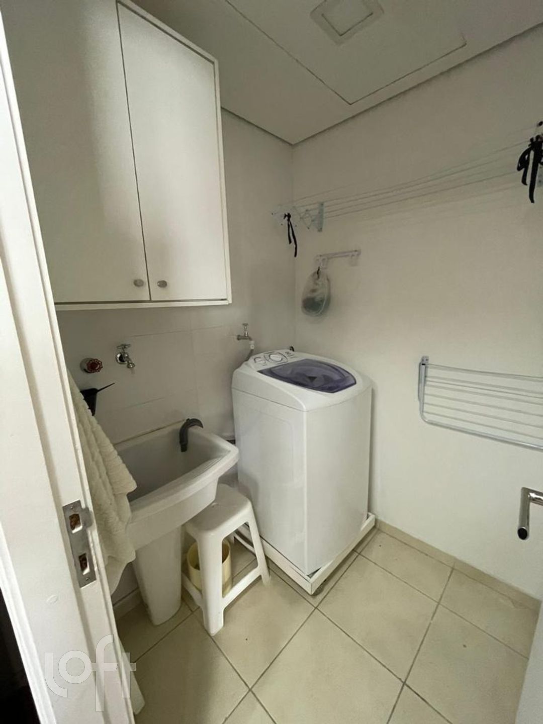 Apartamento à venda com 2 quartos, 58m² - Foto 4