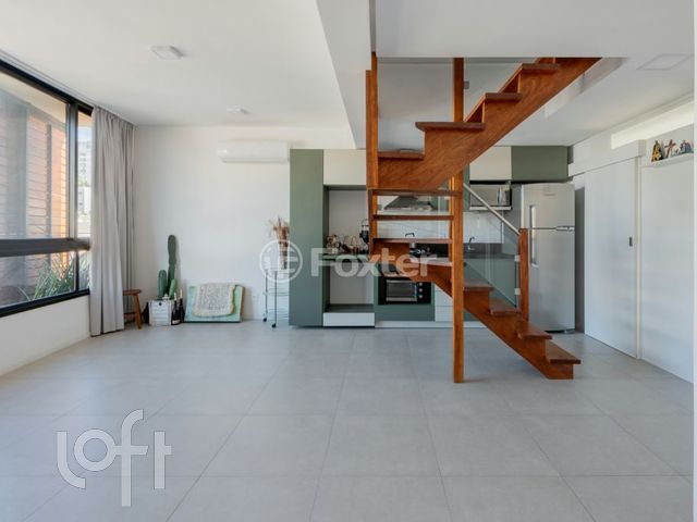 Apartamento com 79m², 2 dormitórios, 2 suítes, 1 vaga, Rio Branco em Porto Alegre