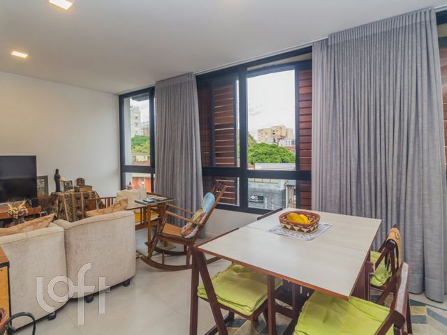 Apartamento com 79m², 2 dormitórios, 2 suítes, 1 vaga, Rio Branco em Porto Alegre