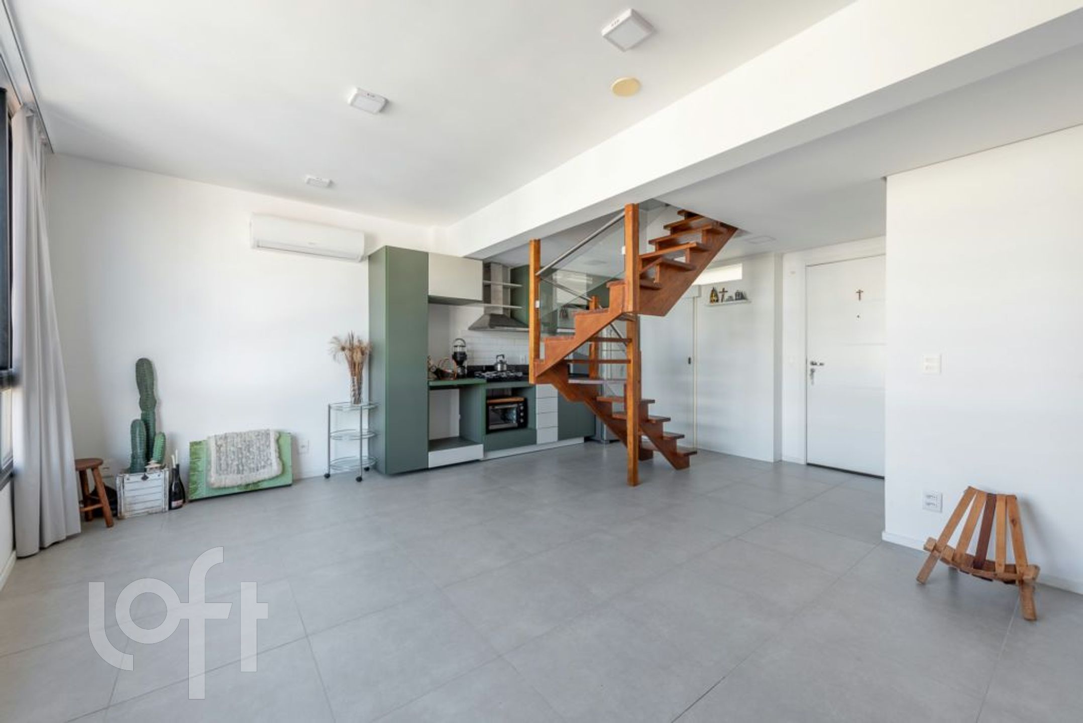 Apartamento com 79m², 2 dormitórios, 2 suítes, 1 vaga, Rio Branco em Porto Alegre