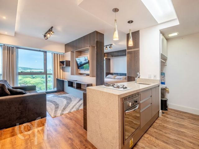 Apartamento com 30m², 1 dormitório, 1 suíte, 1 vaga, Praia de Belas em Porto Alegre