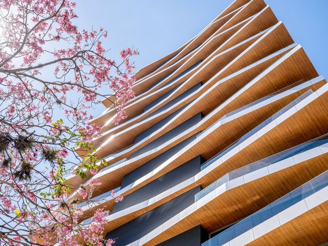 Apartamento com 200m², 3 dormitórios, 3 suítes, 3 vagas, Rio Branco em Porto Alegre
