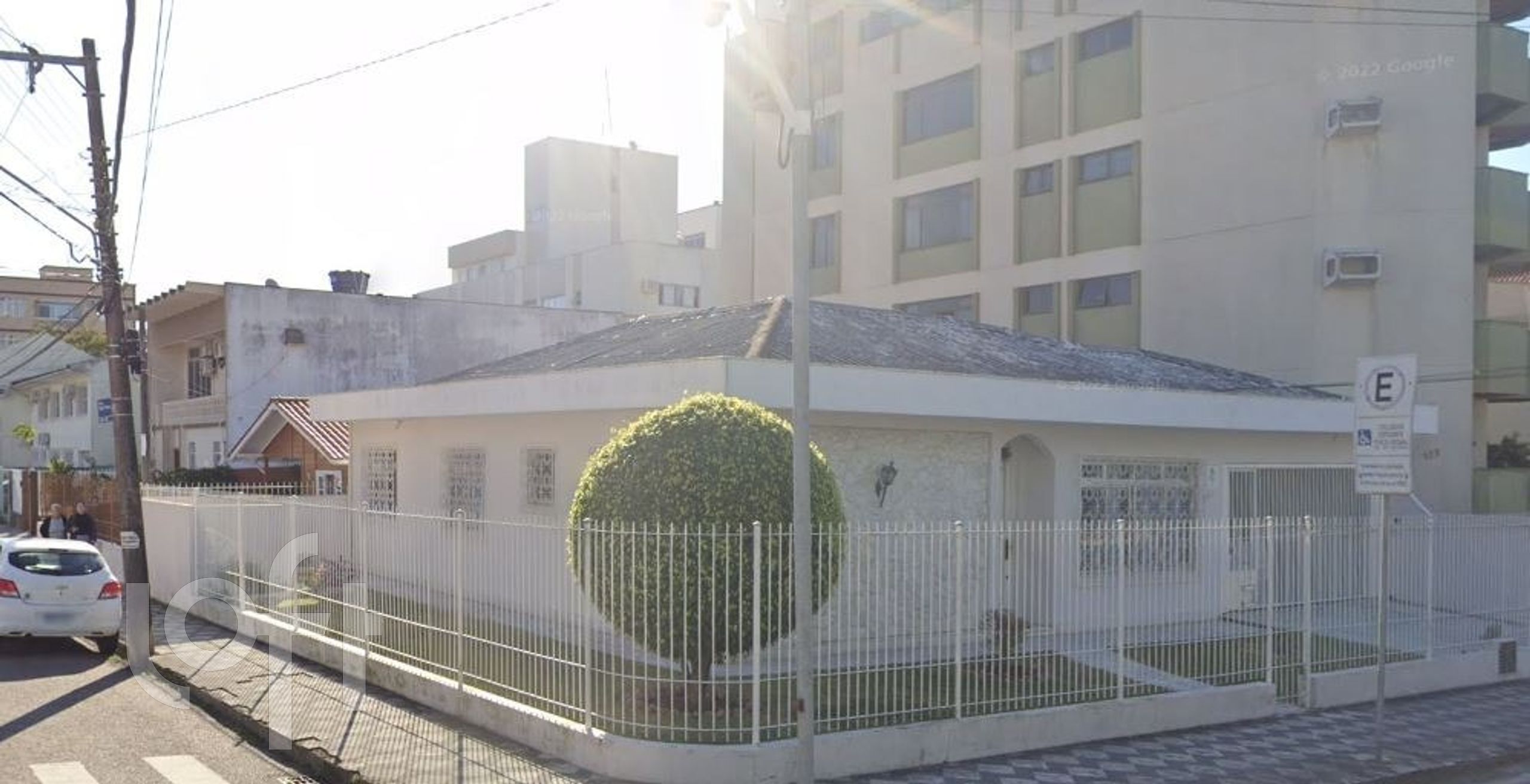 VENDA &#8211; Casa de 4 quartos no bairro Balneário, Florianópolis &#8211; PU9fh28c