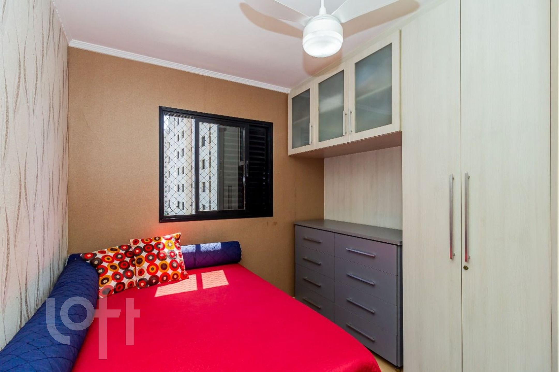 Apartamento à venda com 2 quartos, 70m² - Foto 16