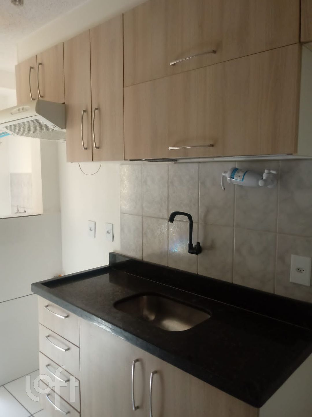 Apartamento à venda em Jardim Redil com 44 m², 2 quartos, 1 vaga