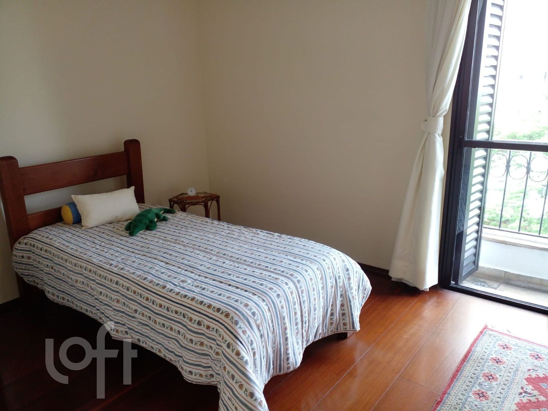 Apartamento à venda com 4 quartos, 196m² - Foto 6