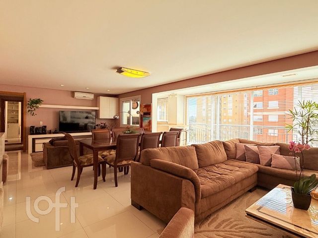 Apartamento com 163m², 3 dormitórios, 3 suítes, 2 vagas, Jardim Europa em Porto Alegre