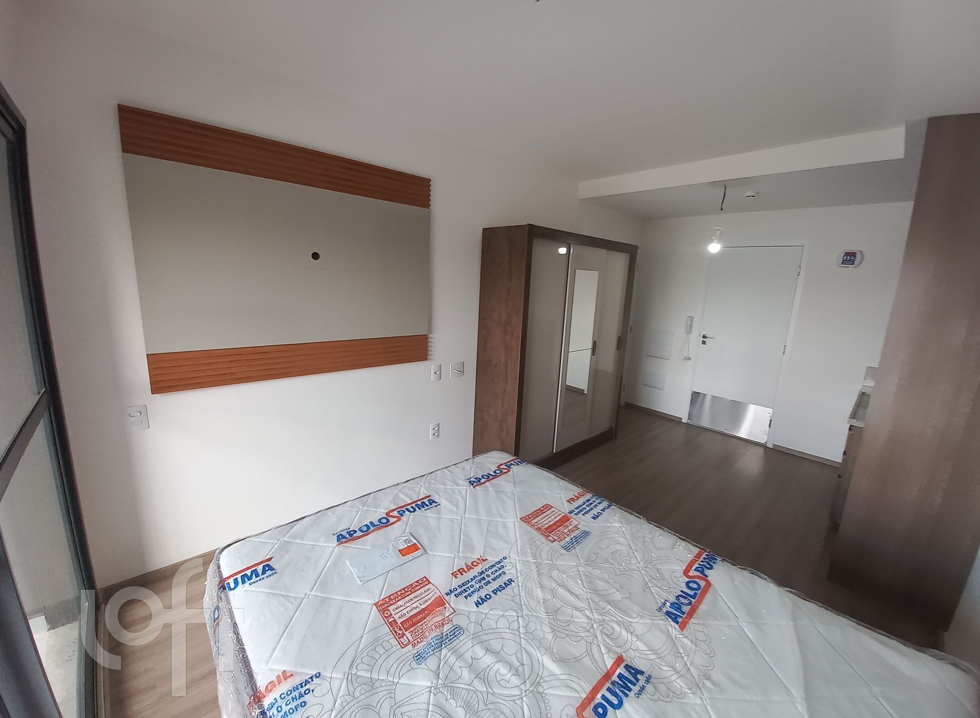 Apartamento à venda com 1 quarto, 27m² - Foto 3