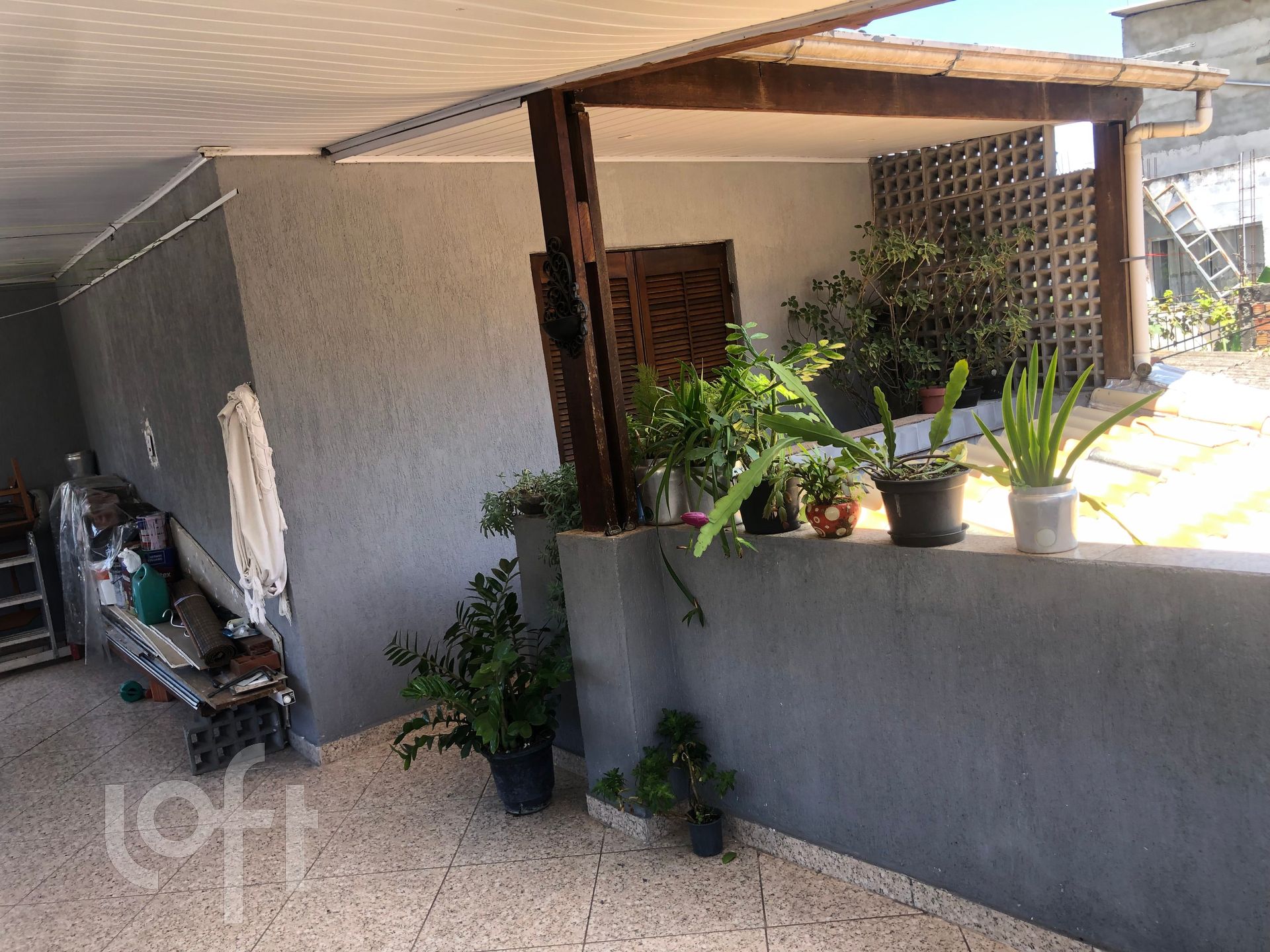 Casa à venda com 6 quartos, 250m² - Foto 6