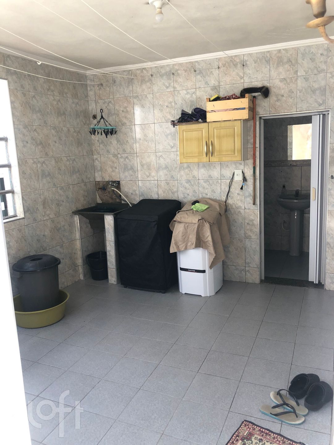 Casa à venda com 6 quartos, 250m² - Foto 4