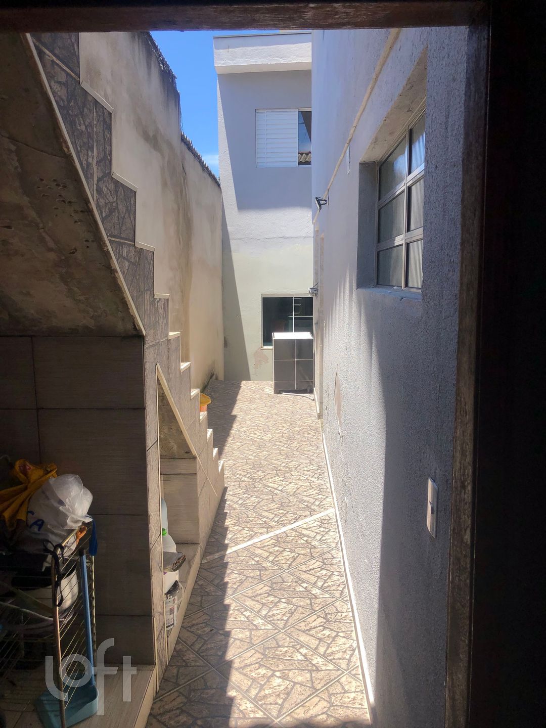 Casa à venda com 6 quartos, 250m² - Foto 7