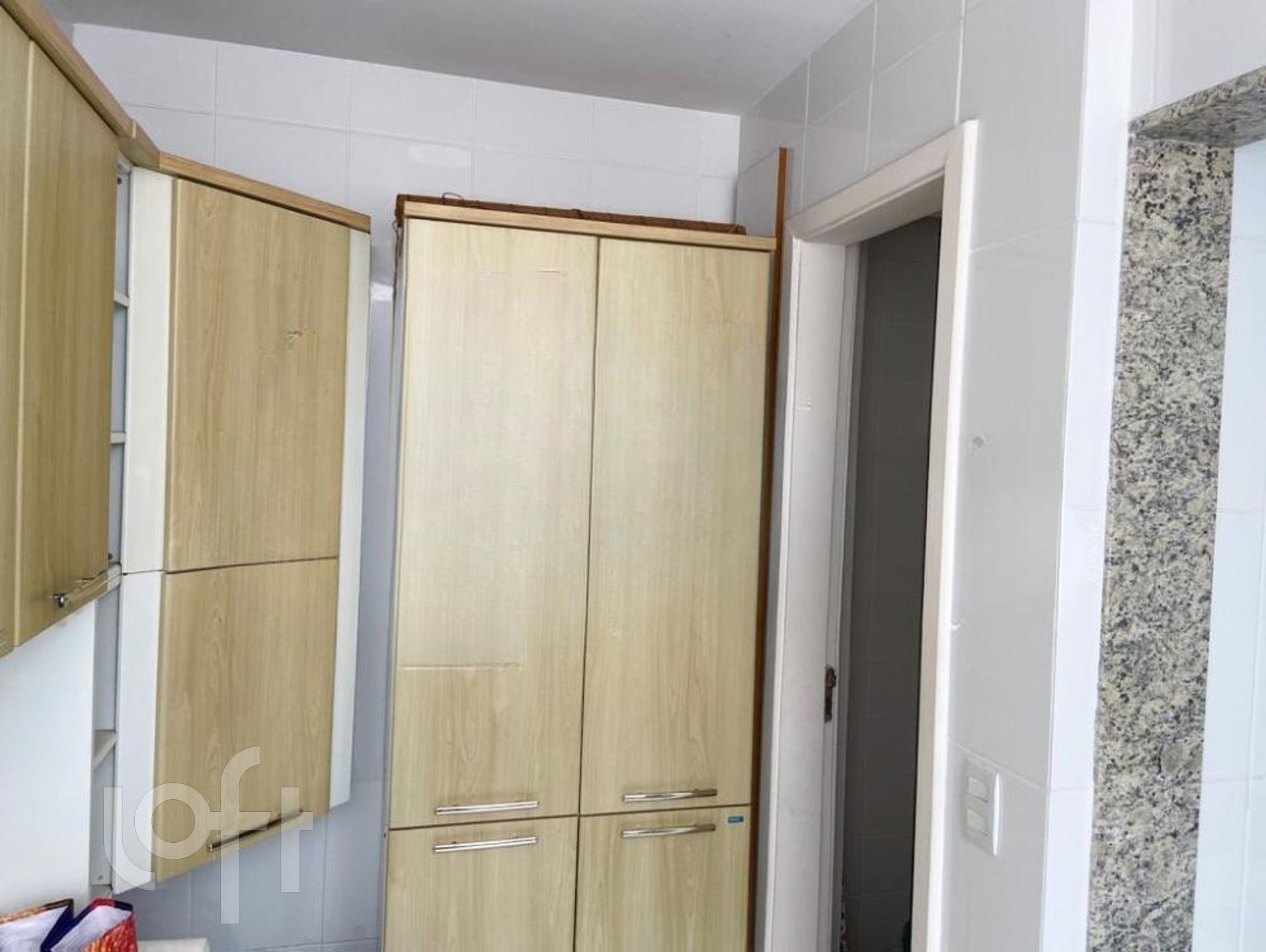 Apartamento à venda com 3 quartos, 146m² - Foto 4