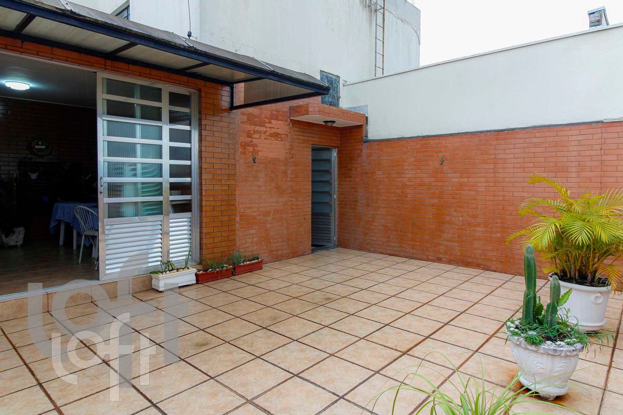 Apartamento à venda com 3 quartos, 120m² - Foto 17