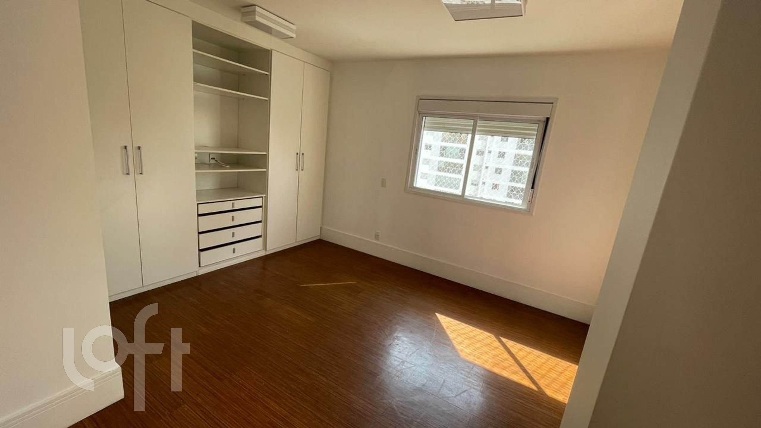 Apartamento à venda com 2 quartos, 105m² - Foto 11